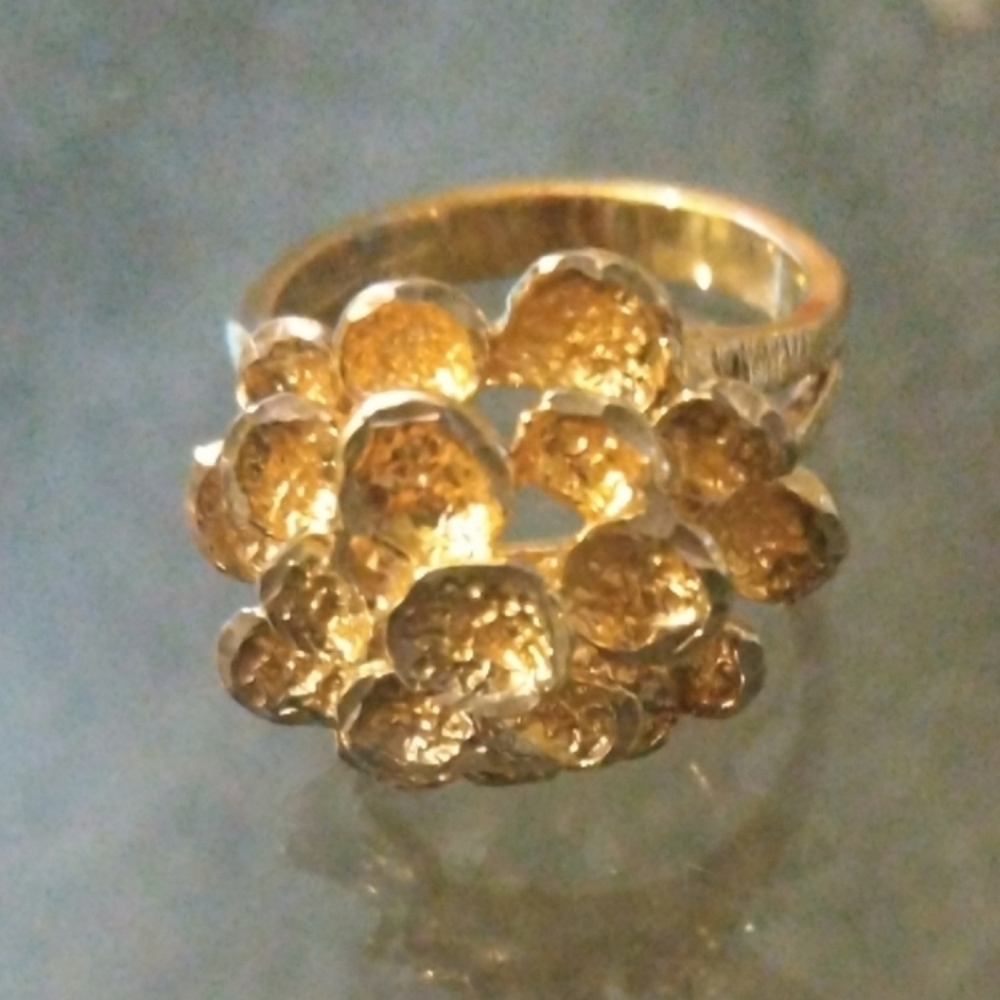Gold Textured Floral Ring Size 8 Vintage